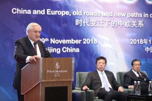 拉法兰先生在开幕式致辞