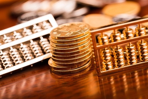 易纲:近年金融资产风险明显向银行等金融机构集中