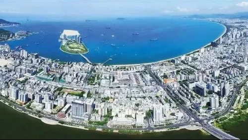 潘功胜：海南自贸港金融政策的设计与推进遵循三项原则