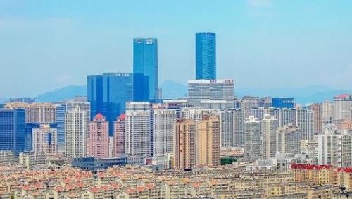 青岛国际航运贸易金融创新产业基地揭牌