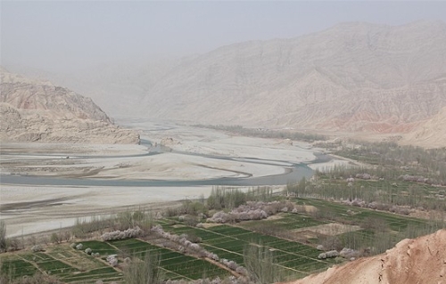 新疆莎车阿尔塔什村：“昆仑第一村”