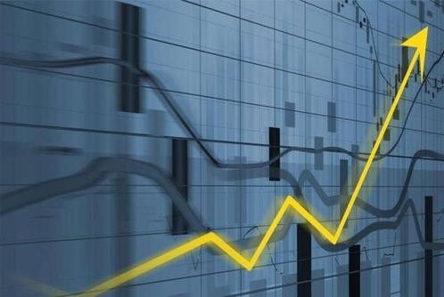 绿色金融发展面临的机遇与挑战