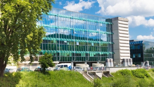 构建风险管理系统 保障绿色金融发展