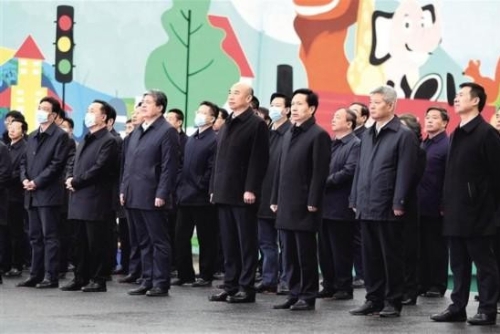 坚持生态优先 突出绿色循环 推动高质量发展取得更大进展