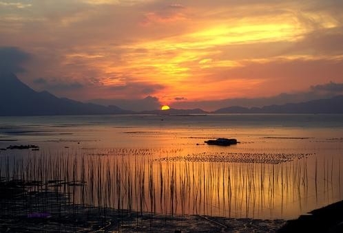 渔旅融合 绿色发展(走向我们的小康生活)