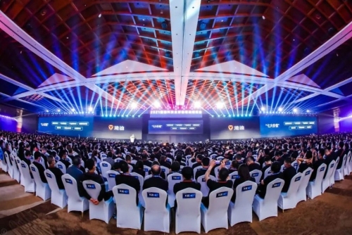 重塑绿色科技生态链，雅迪时代，伟大征程新起步！