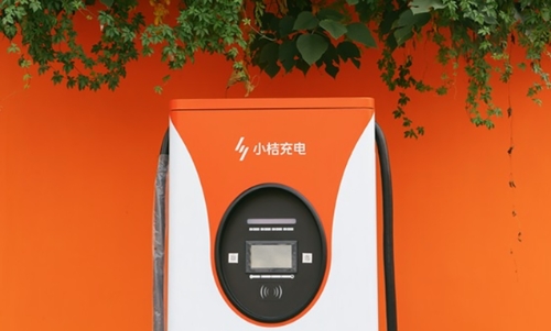 让城市更低碳，小桔充电三年8660万次绿色充电服务