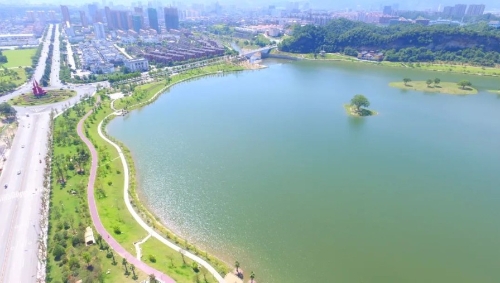 守护生态底色 奏响绿色乐章