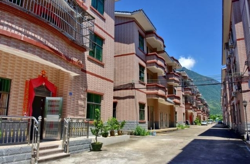 各地纷纷创建绿色生态社区，基础设施绿色化带来商机