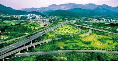 两会聚焦丨绿色赋能 发展提质