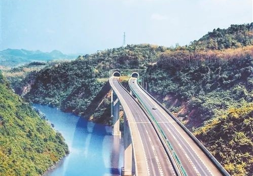 海南：发挥最强优势 实现绿色发展