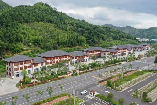 崇义县创新绿色金融服务