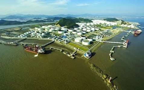 舟山绿色石化基地率先落实重大危险源包保责任制