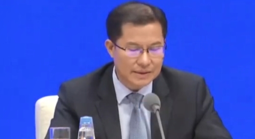 王信：须制定有较强约束力的碳减排规划