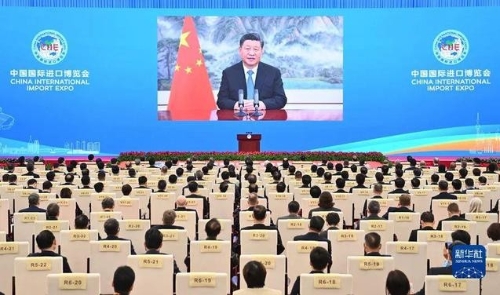 在时代发展的潮流中共建开放型世界经济