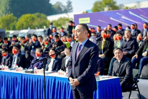 中联重科重磅发布新能源产品、新材料技术，绿色智造引领“双碳”新未来