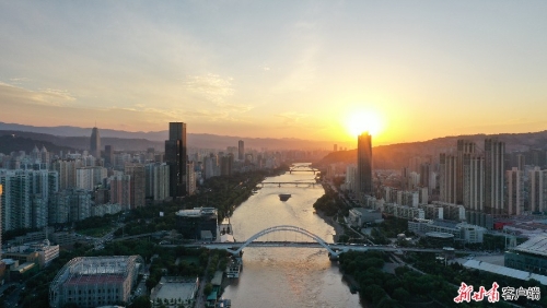 【沿着总书记的足迹】兰州：在绿色发展中“先发力、带好头”