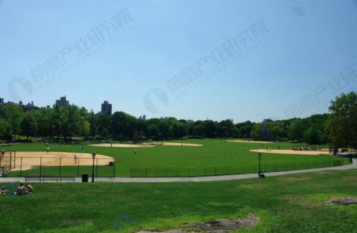 新津白鹤滩亲水运动休闲特色小镇